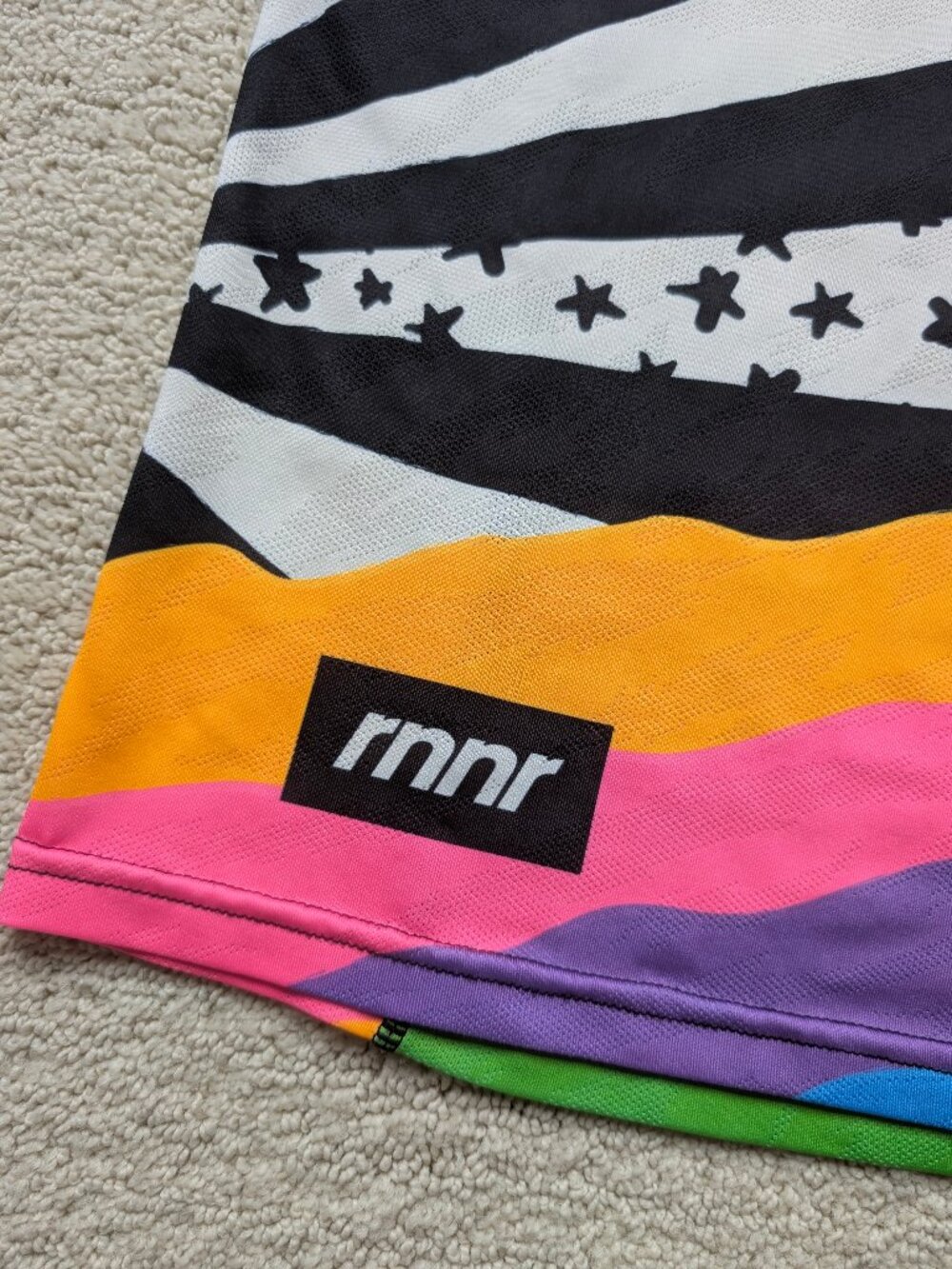 LN RNNR Rabbit Men's Large Vibrant Color Print Tank Top NEON Running Singlet EUC - Picture 4 of 15